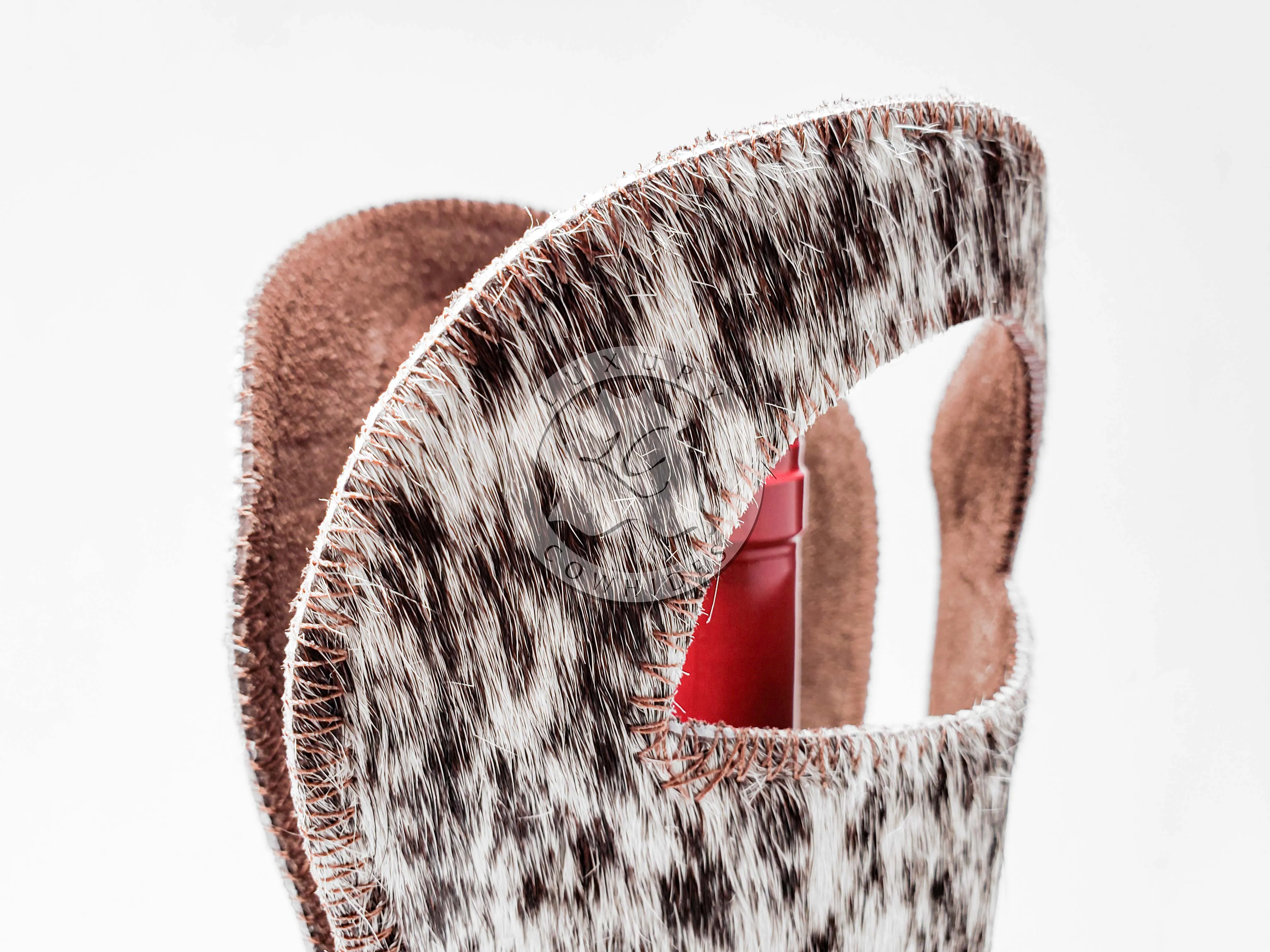 Cowhide Wine Bottle Holder - Salt & Pepper Black