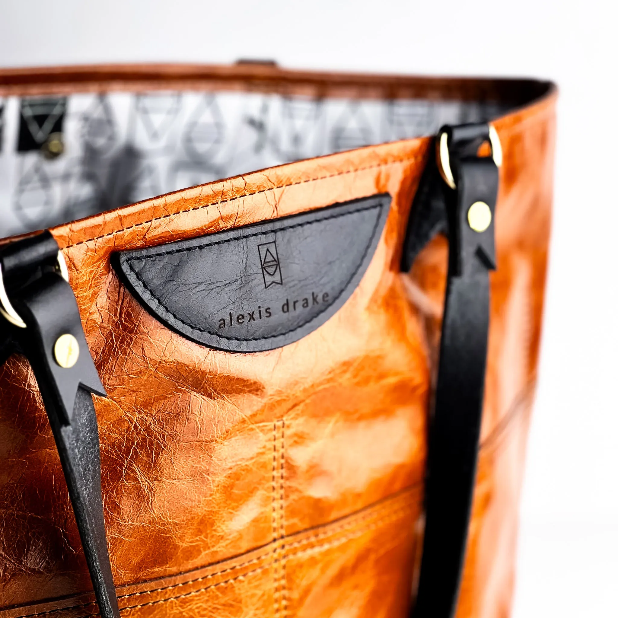 Everyday Collection | Beach Shoulder Tote | Whiskey