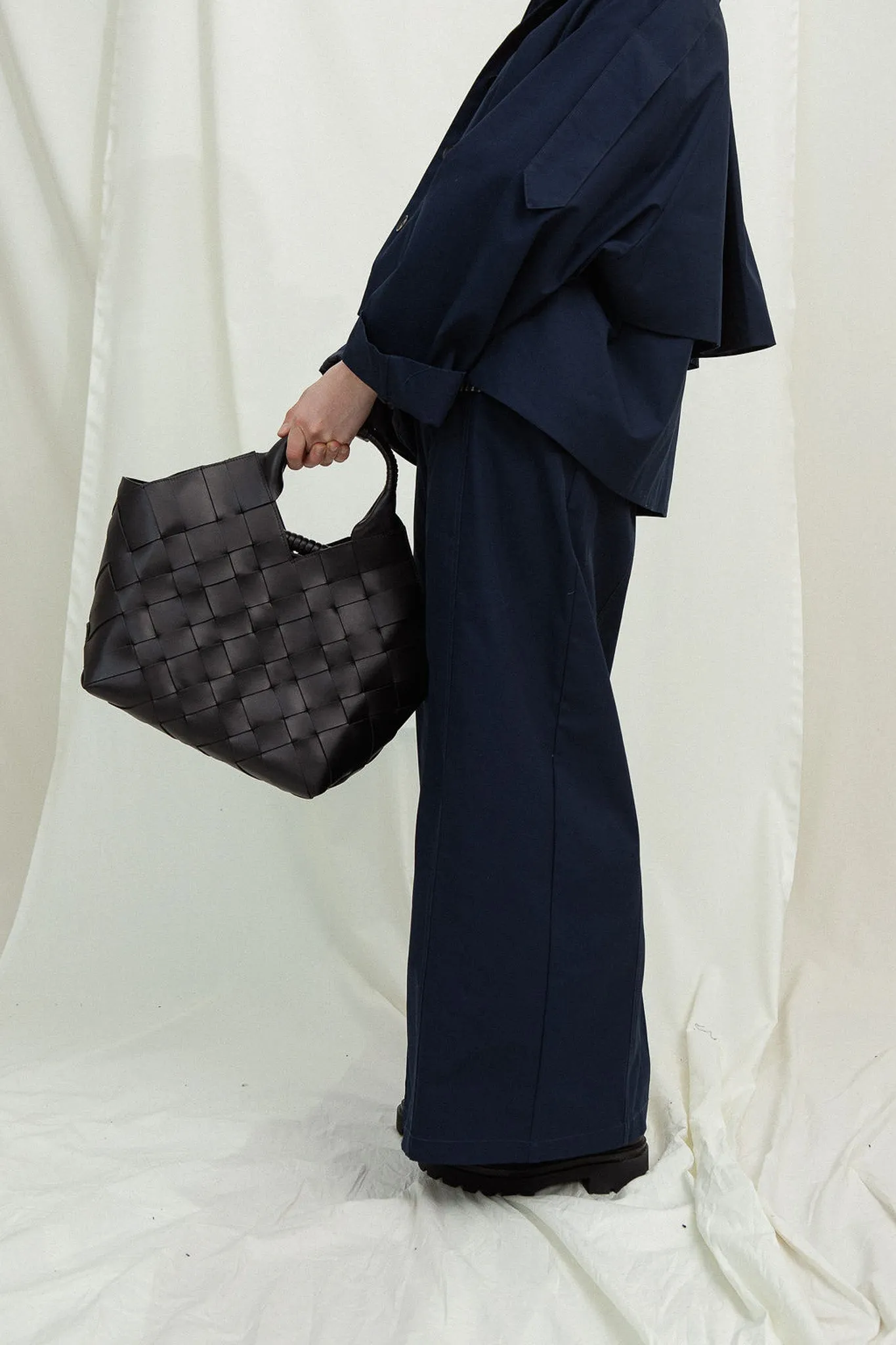 MISU L Fudge Shoulder Bag