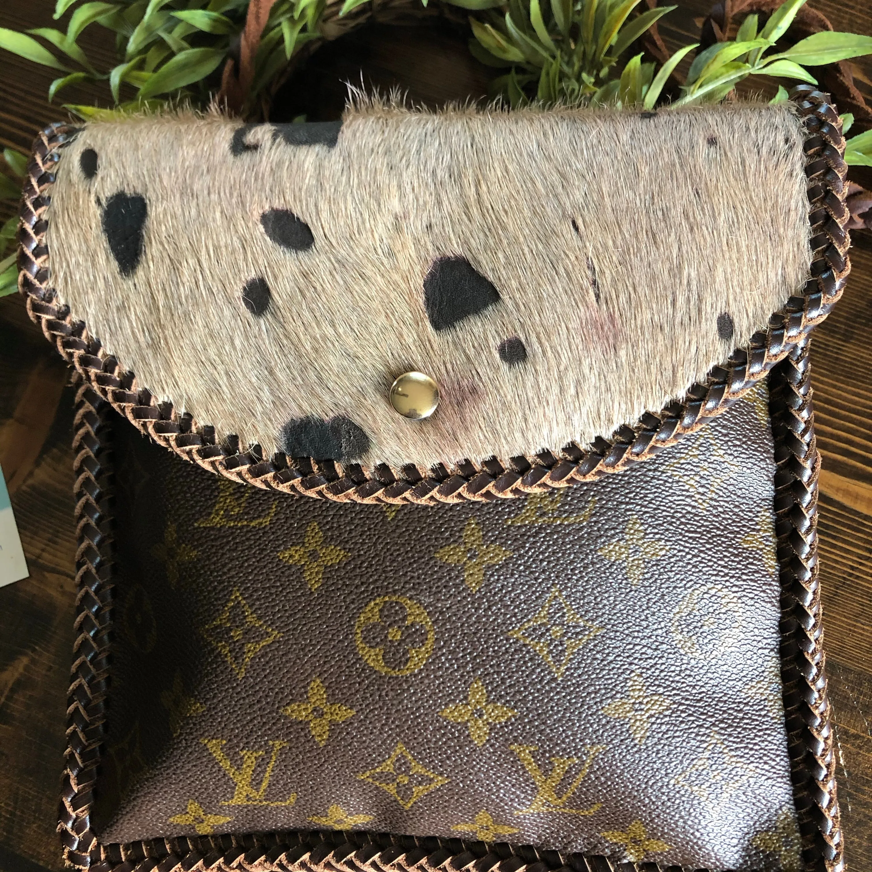 The Flicker - Tan/Chocolate Hair-on-Hide Vintage Crossbody Bag