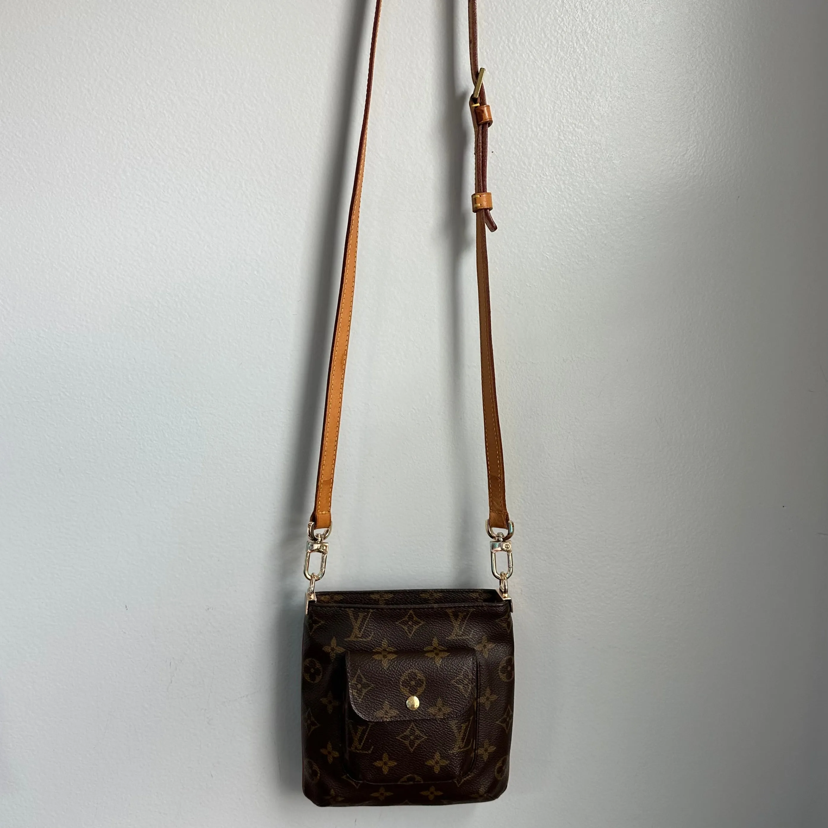 The Junco Crossbody - Vintage LV Monogram in Vachetta